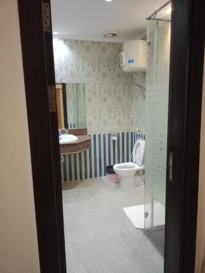 Ultra Loaloa Nile Maadi Hotel Kairo Exteriör bild