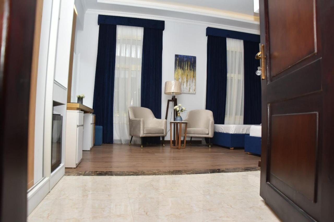 Ultra Loaloa Nile Maadi Hotel Kairo Exteriör bild